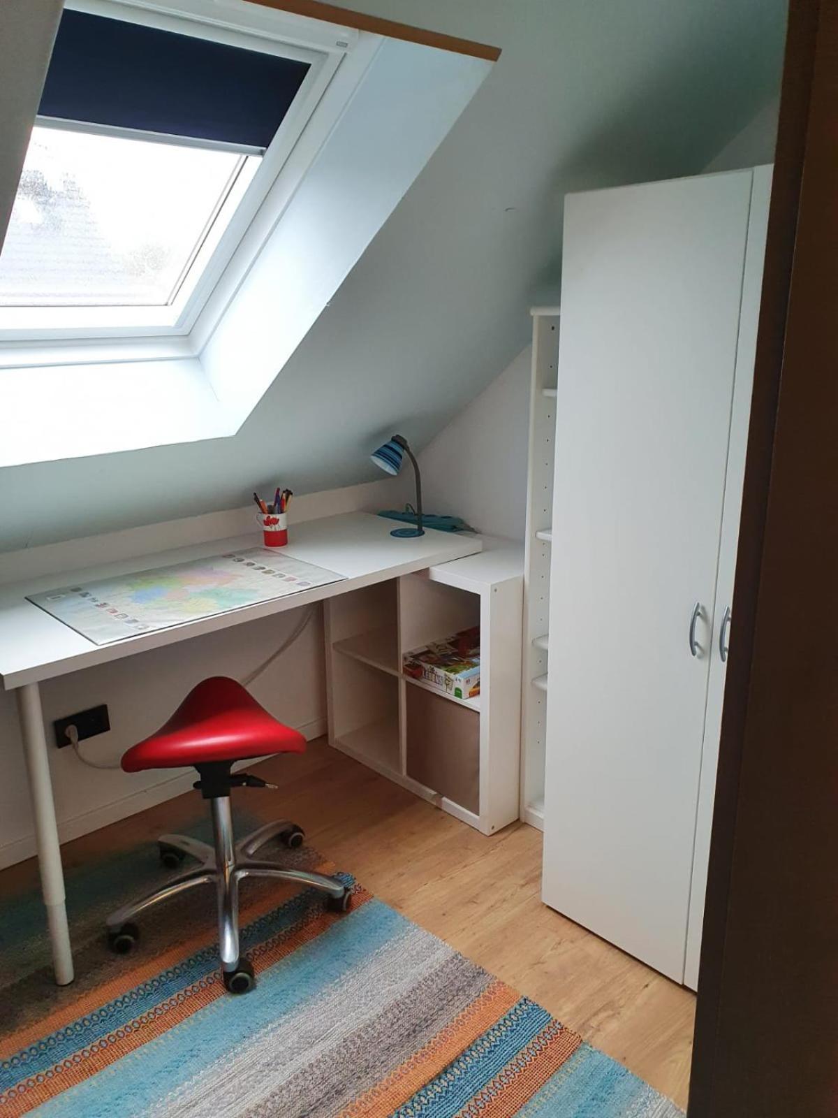 Apartment Neu! Alleweltchen Mit Balkon *